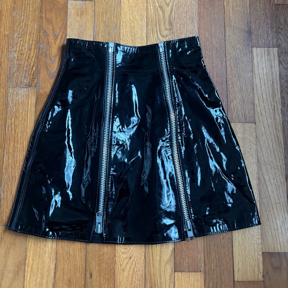 Glossy Black Zippered Mini Skirt